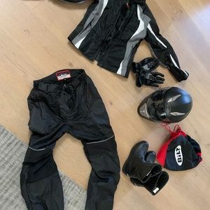 Motorcycle helmet, jacket, pants, boots, gloves